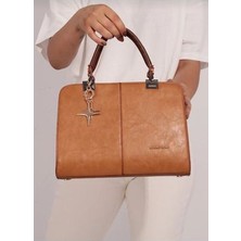 Miami Polo Kadın El ve Omuz Çantası Ölçüler En 29 cm Boy 20 cm