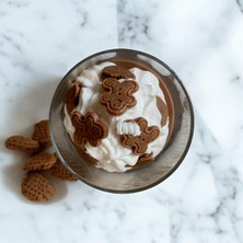 Gingerbread Bliss – Bisküvi Kokulu Bardak Mum