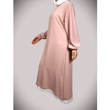 Soft Pudra Elbise, Her Adımda Zarafet