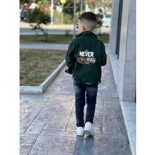 Poyraz Fashion Kids Erkek Çocuk Kot Pantalon Gabardin Baskı Zincir Detaylı Kot Ceket ve Tişört Takım Kombin Bayramlık