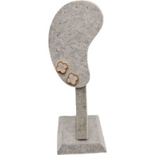 Han Ticarethane Altın Renk Çerçeveli Gri Beyaz Yonca Model Çelik Küpe