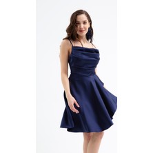 Kadın Lacivert Volanlı Yırtmaçlı Kısa Saten Abiye & Mezuniyet Elbisesi