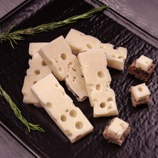 Aydemirler Tam Yağlı Mihaliç Peyniri 2 Sene Olgunlaştırılmış 500 gr Vakumlu Paket