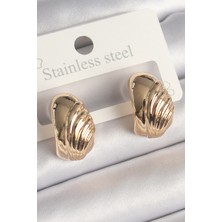 Callerrons Accessories Pirinç Gold Renk İşleme Detaylı Yarım Halka Model Kadın Küpe - EBJ250301W31518