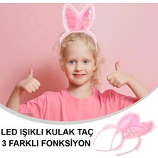 Dream Vega Kenarları Dantelli Pembe Pullu Payetli LED Işıklı Tavşan Kulak Taç 23X19 cm