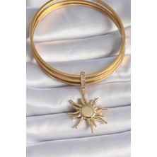 Winwin Store Pirinç Gold Renk Zirkon Taş Detaylı Güneş Model Ajda Charm