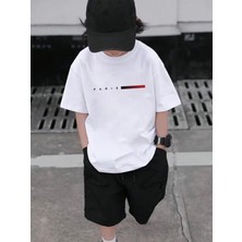 Kıds Face Özel Tasarım Paris Kırmızı Şerit Baskılı Modern Erkek Çocuk T-Shırt Şort Takımı