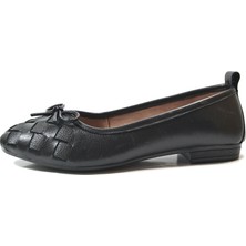 Beety 142.142 Hakiki Deri Siyah Fiyonklu Kadın Babet