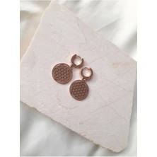 Yaşam Çiçeği Sallantılı Rose Çelik Küpe