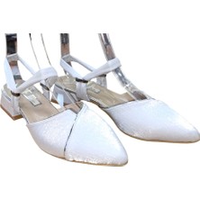 De Scarıo 25Y-594 Kadın Kısa Kalın Topuklu Arka Açık Ayakkabı Gümüş Saten