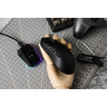 AJ179 Pro Kablosuz (3 Modlu) 8K-26.000DPI Oyuncu Mouse PAW3395 Sensör Rgb Manyetik Şarj Istasyonu