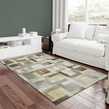Bej ve Gri Geometrik Desenli Dana Derisi Patchwork Halı