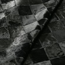 Parlak Siyah Dana Derisi Patchwork Halı