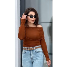 Tarçın Madonna Yaka Bluz