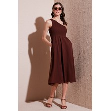 Lela Regular Fit Tek Omuz Belden Açılan Gipeli Midi Boy Elbise Bayan Elbise 67810248