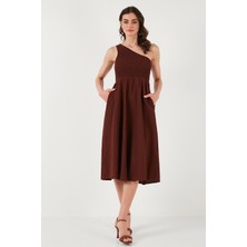 Lela Regular Fit Tek Omuz Belden Açılan Gipeli Midi Boy Elbise Bayan Elbise 67810248