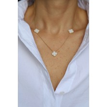 Yenigün Kuyumculuk 14 Ayar Altın Sedef Taşlı (Beyaz) Üçlü Yonca Kolye