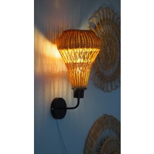 El Yapımı Lale Rattan Duvar Lambası | Doğal ve Otantik Aydınlatma