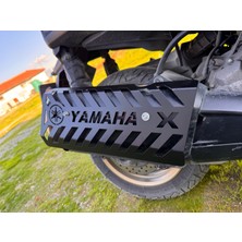 Yamaha Xmax 2018-2024 Uyumlu Egzoz Koruma Kapağı Siyah