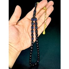 Anemore Collection SÜRMELİ UÇAK CAMI TESBİH MAVİ SİYAH RENKLİ KAPSÜL KESİM T-753