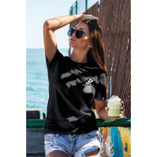 Zestia  T-Shirt,Sihirbaz Tavşan Tasarım Baskılı,Regular,  Pamuk,Siyah T-Shirt No:555