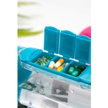 Pillbox Su Mataralı Ilaç Kutusu 600ML Kapasiteli Haftalık Hap Bölmeli Suluk 1 Adet