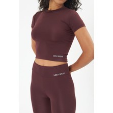 Lesa Wear Soft Touch Bedene Oturan Spor Crop T-Shirt Short Fitted
