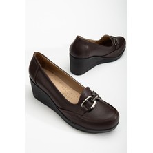 Kadın Dolgu Topuklu Ayakkabı Kahve Yüzlü Tokalı