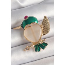 Skygo Pirinç Gold Renk Beyaz Mineli Kalp Yeşil Sinek Kuşu Model Pembe Zirkon Taş Detay Kadın Broş - TJ-BR419