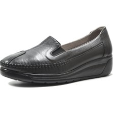 Beety 134  Deri Siyah Ortopedik Dolgu Topuklu Kadın Anne Ayakkabı