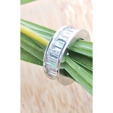 Monalisa Home Lüks Çelik Gümüş Renk Kıkırdak Küpe