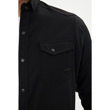 Oyga Erkek Siyah Slim Fit Dar Kalıp Çift Cepli Pamuklu Kot Gömlek