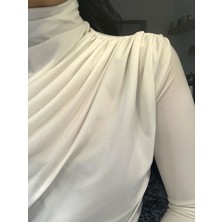 Nous Boğazlı Tasarım Bluz