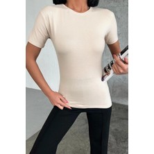 Lisinya Rahat ve Şık Kısa Kollu Bisiklet Yaka Likralı Viskon Penye Body Bej ( Lisinya )