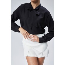 Emmas Clothing Fiyonk Detaylı Saten Kadın Gömlek