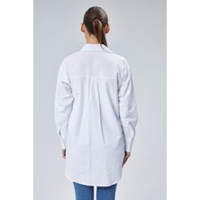 Emmas Clothing Yan Düğme Detaylı Asimetrik Kesim Beyaz Kadın Gömlek