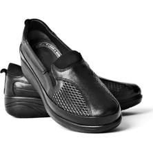 Ayaktrendi 25Y4209 Kadın  Deri Kemik Çıkıntılı Ortopedik Ayakkabı Siyah