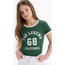 DeFacto Slim Fit Dar Kesim Bisiklet Yaka Baskılı Fitilli Kaşkorse Kısa Kollu Tişört Kız Çocuk D8542A825SM