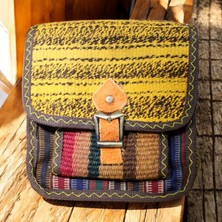 DEHNA El Dokuma Kilim Desenli Omuz Çantası – Eşsiz ve Şık Tasarım Mini (En: 20CM, Boy: 20CM, Genişlik: 5cm)