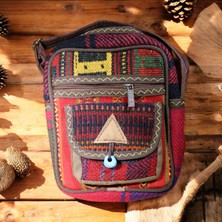 DEHNA El Dokuma Kilim Desenli Omuz Çantası – Eşsiz ve Şık Tasarım Midi (En: 20CM, Boy: 24CM, Genişlik: 8cm)