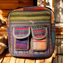 DEHNA El Dokuma Kilim Desenli Omuz Çantası – Eşsiz ve Şık Tasarım Çift Cep (En: 25CM, Boy: 25CM, Genişlik: 7cm)