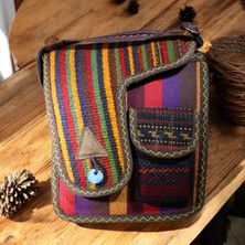 DEHNA El Dokuma Kilim Desenli Omuz Çantası – Eşsiz ve Şık Tasarım Tek Cep (En: 20CM, Boy: 23CM, Genişlik: 6cm)