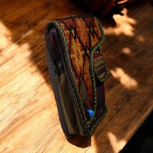 DEHNA El Dokuma Kilim Desenli Omuz Çantası – Eşsiz ve Şık Tasarım Tek Cep (En: 20CM, Boy: 23CM, Genişlik: 6cm)