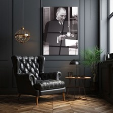 Zera Wall Gazi Mustafa Kemal Atatürk Siyah-Beyaz Cam Tablo- Ev ve Ofis Dekorasyonu-Hediyelik-Dekoratif-Modern-Atatürk