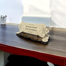 Kişiye Özel Dekoratif Ahşap Masa Isimliği