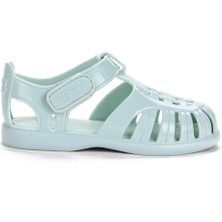 Su Yeşili Igor Tobby Gloss S10311 Çocuk Sandalet PVC ve Kauçuk Malzeme ile Güvenli Adım Sağlar