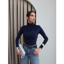 Omuz ve Bel Pile Detaylı Bluz