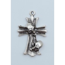 Bu Farklı Kuru Kafa Haç Kolye Ucu - Antik Gümüş Kaplama - Kod:185