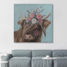 Marsilyan- Çiçek Taçlı Güzel Yayla Ineği Kanvas TABLO-5861