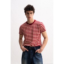 Rahat Kesim Çizgili Bordo T-Shırt